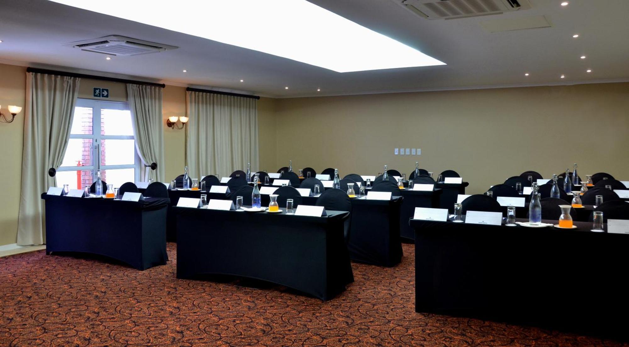 Protea Hotel By Marriott Nelspruit Mbombela Ngoại thất bức ảnh