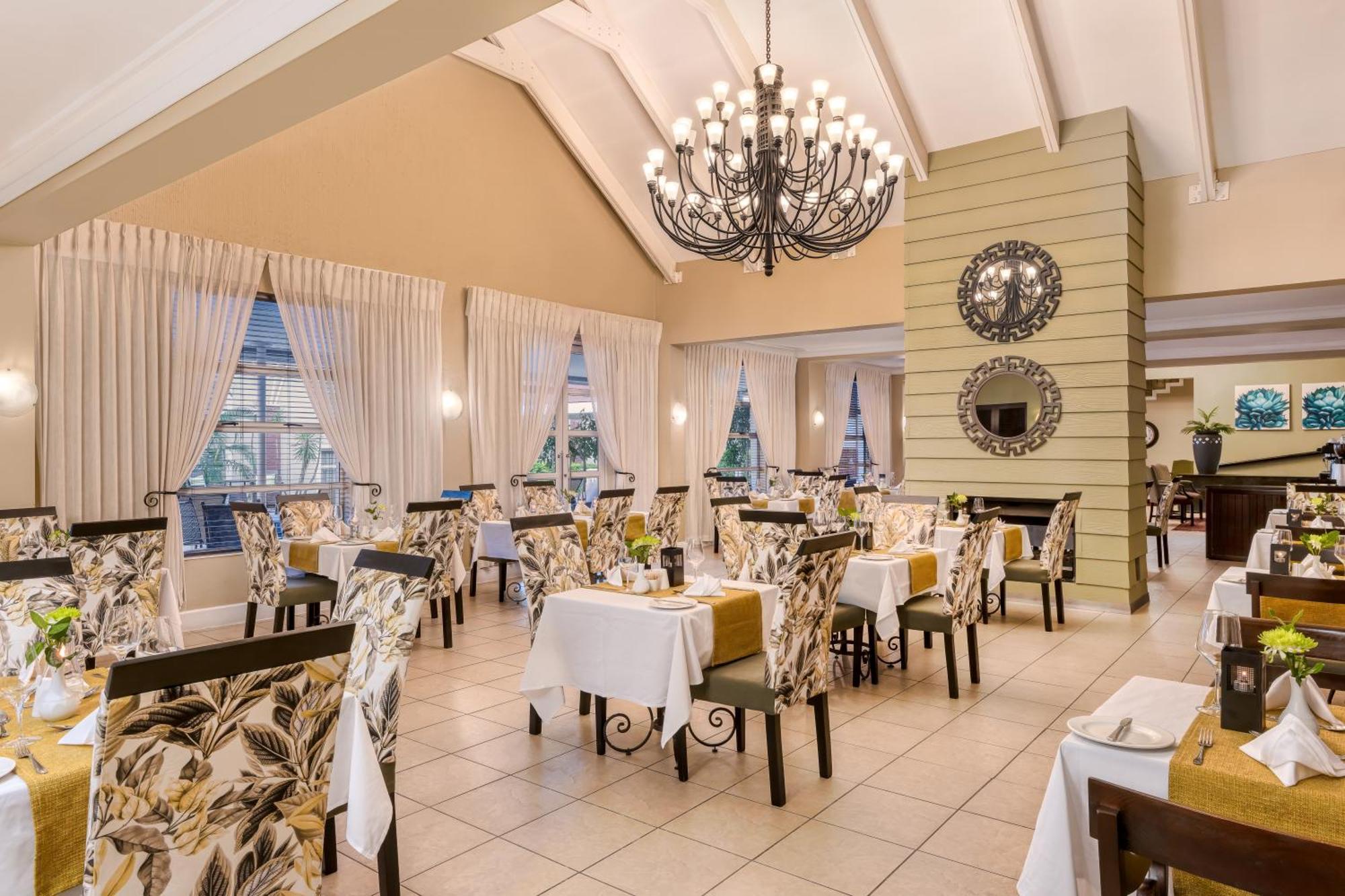 Protea Hotel By Marriott Nelspruit Mbombela Ngoại thất bức ảnh